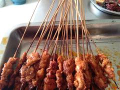 丽江烤鸡肉串的做法肉串的腌制方法