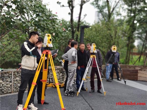 柳州工民建测量学习建筑测量放线培训
